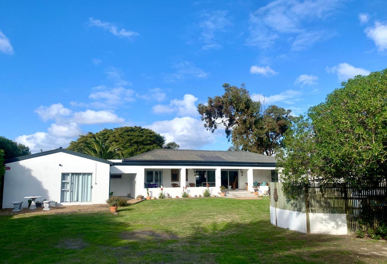Always Summer Guesthouse Langebaan Exterior photo